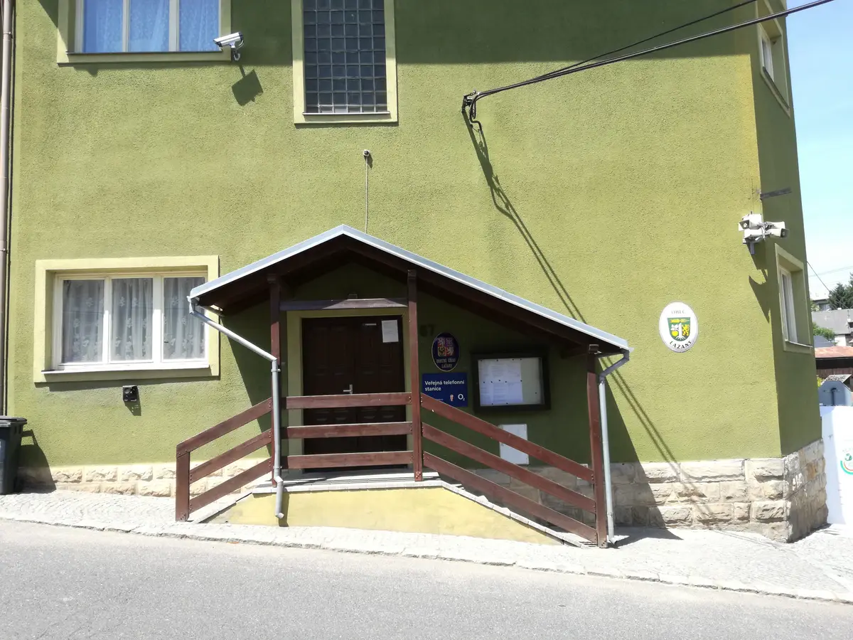 Místní lidová knihovna Lažany